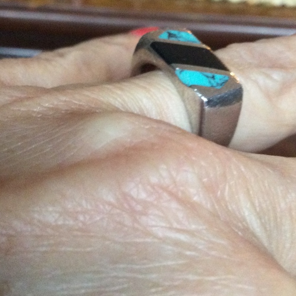 Sterling Turquoise Ring - Picture 8 of 9